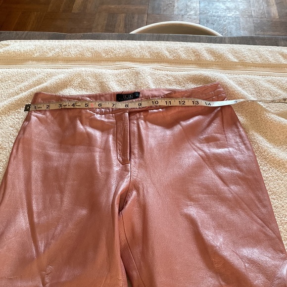 BCBGMAXAZRIA Leather Barbie pink shimmer cropped wide pants from Nordstroms - Picture 6 of 12